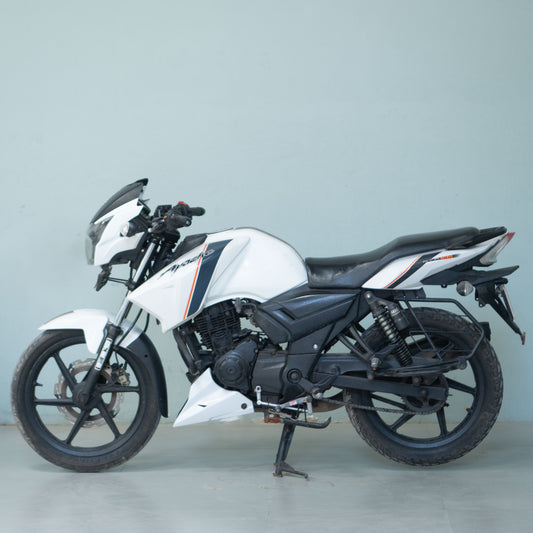 TVS Apache 160 2v
