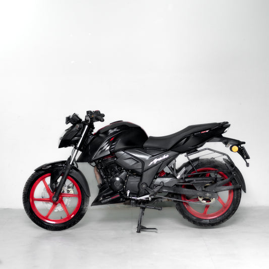 TVS Apache RTR 160 4V second hand bike in Gurgaon – side profile