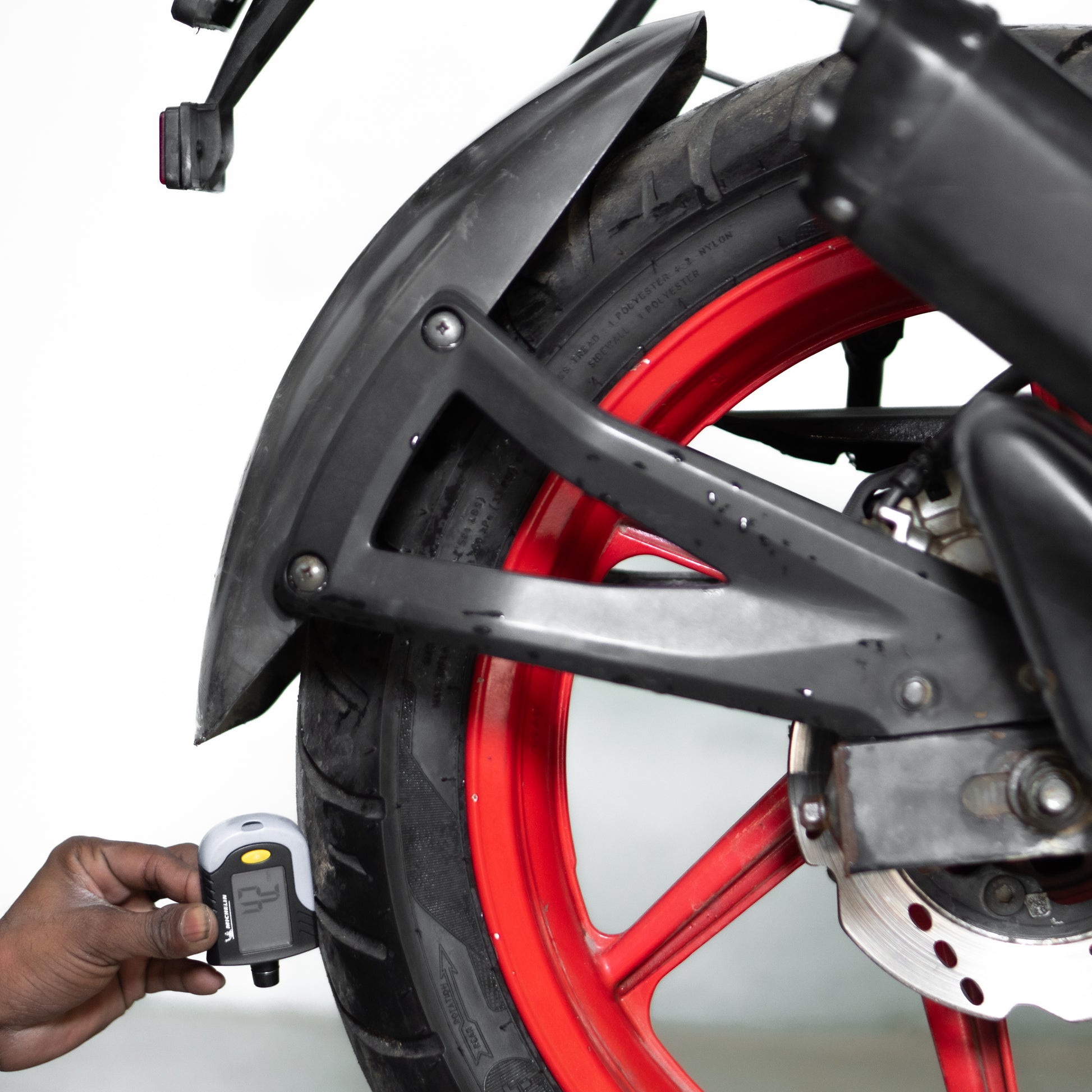 Apache 160 4V rear  tyre condition – verified used bike