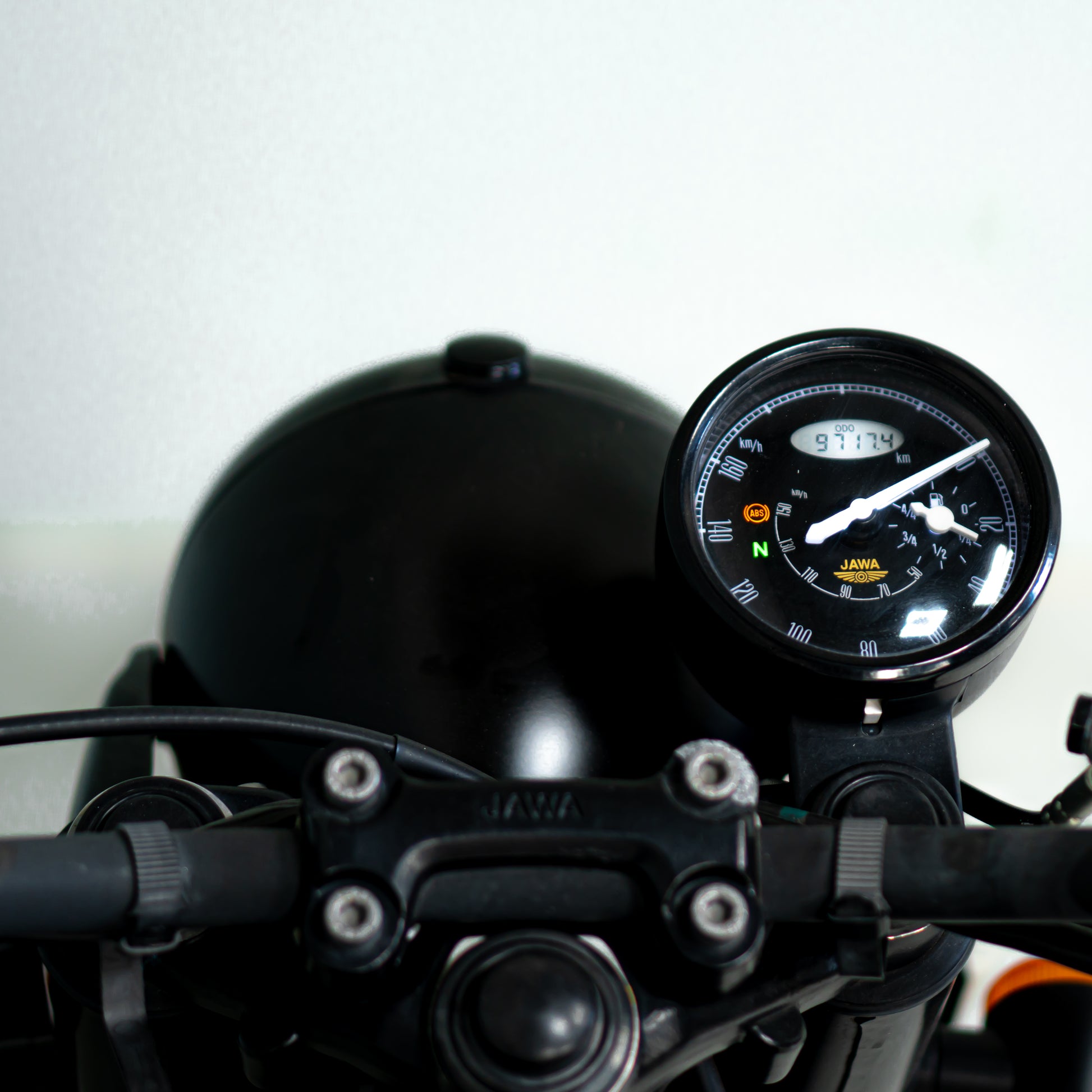 Jawa 42 odometer reading used bike Gurgaon instrument cluster and km condition
