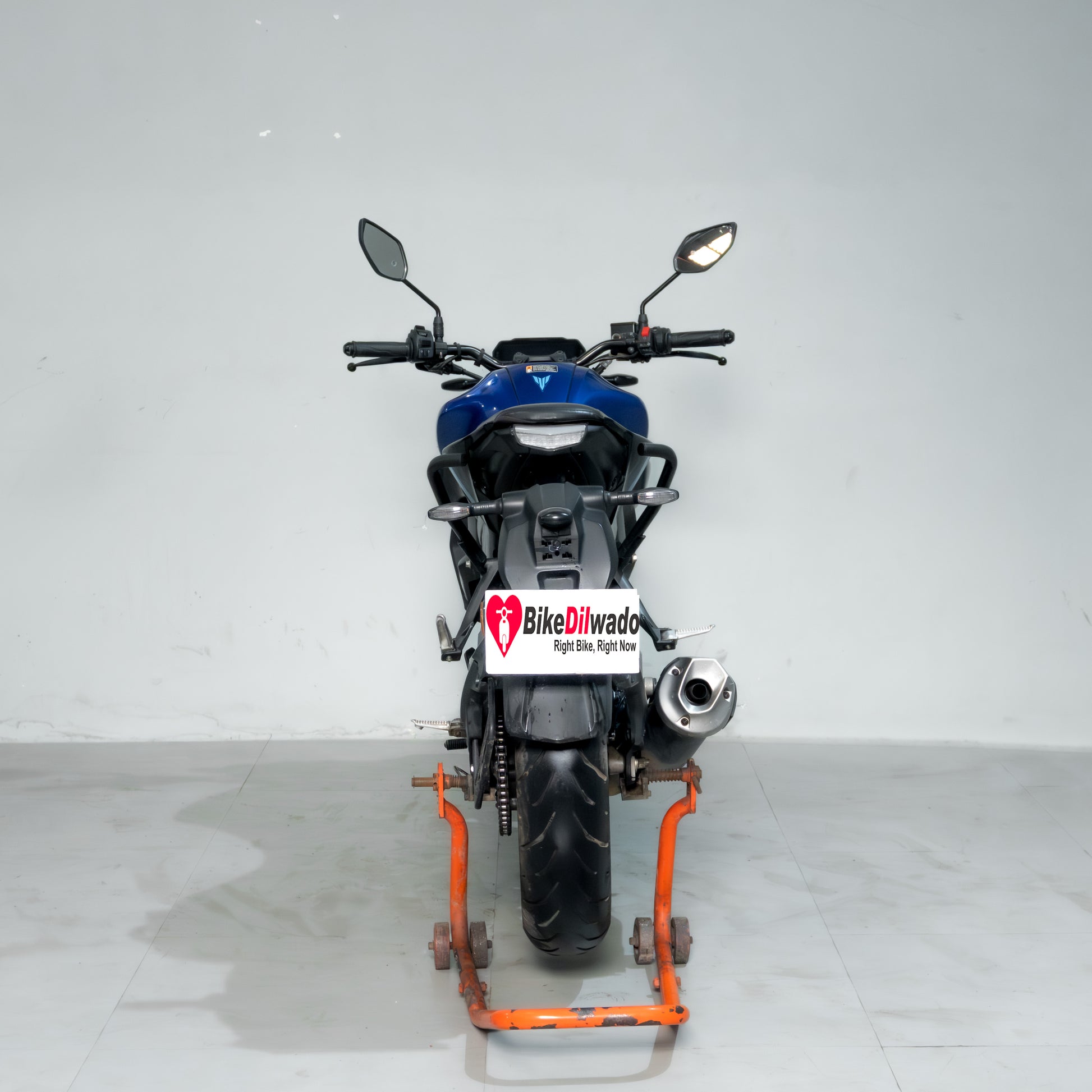 Yamaha MT 15 rear tyre and suspension condition