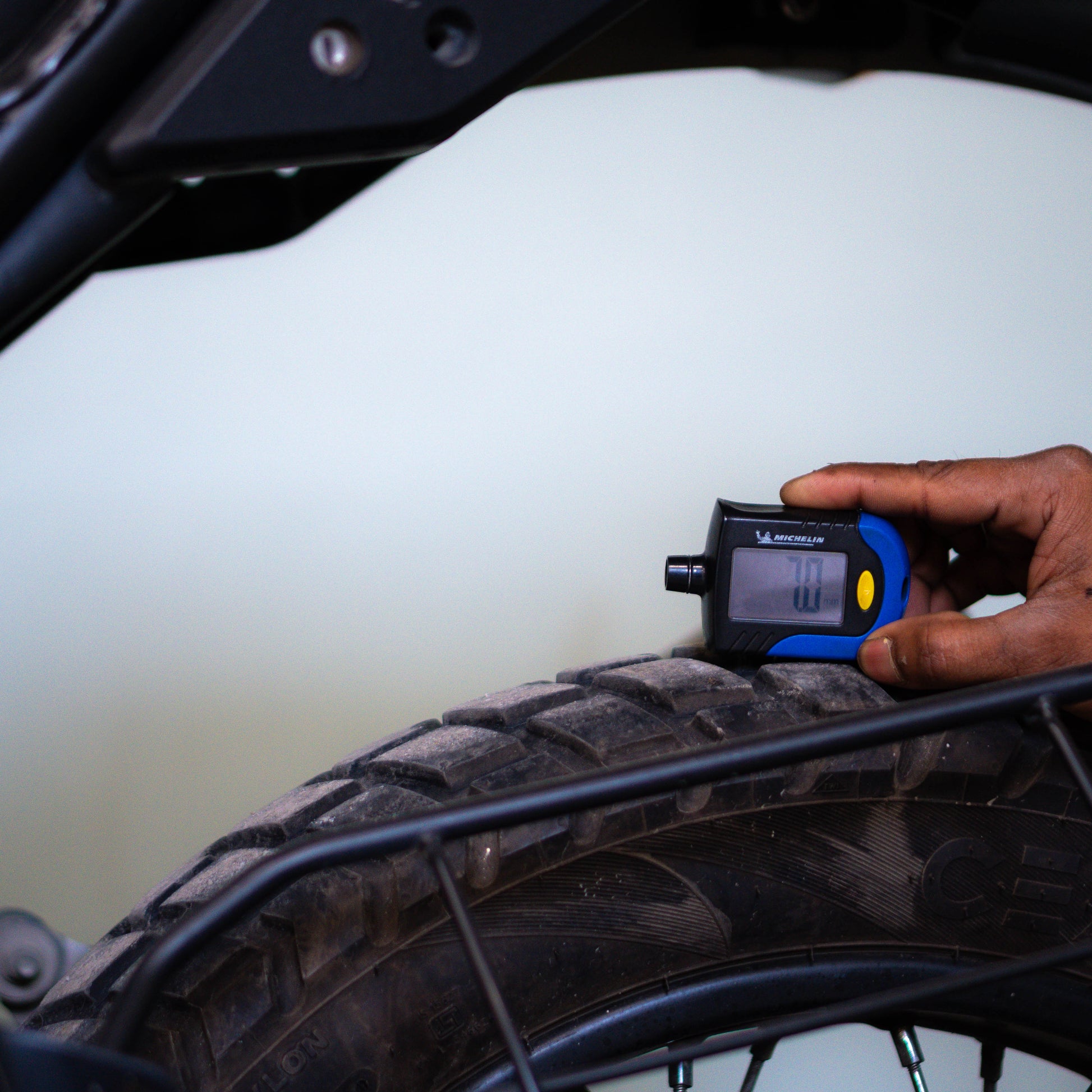 used himalayan for sale  in gurgaon  rear tyre inspected