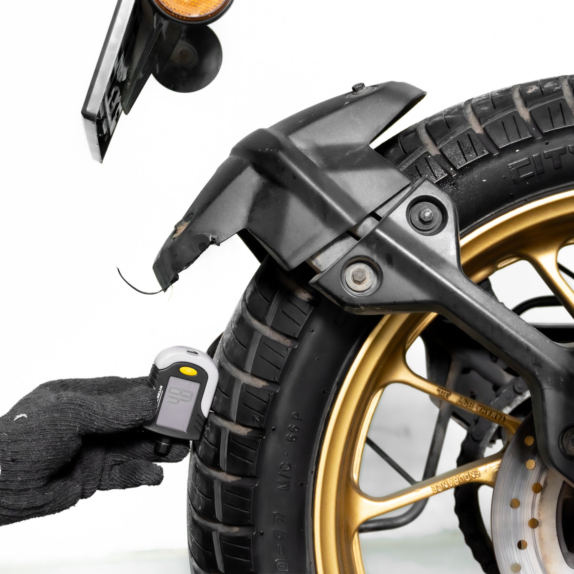 Yamaha R15 V4 tyre condition – inspected second hand bike